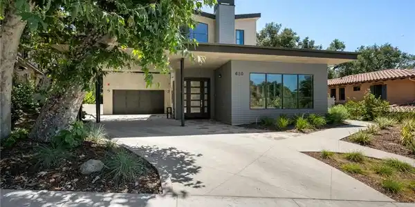 620 Baldwin Court