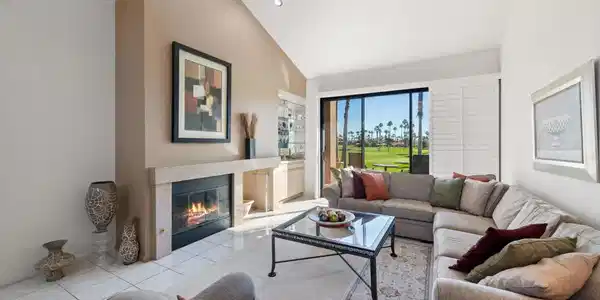 38118 Zinnia Lane E