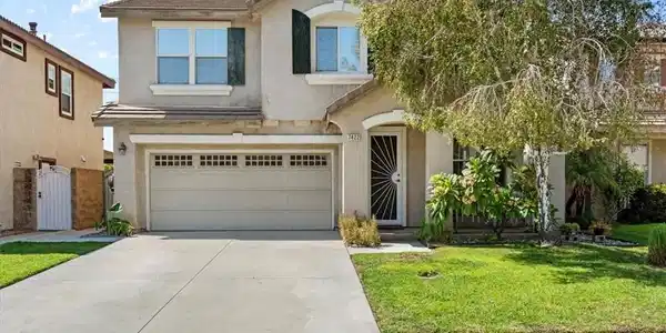 7422 Longstreet Lane
