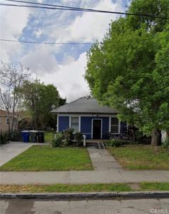 939 W 8th