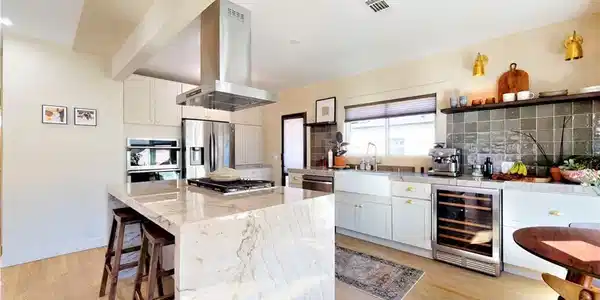 1225 Colorado