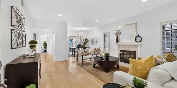 618 Fairview