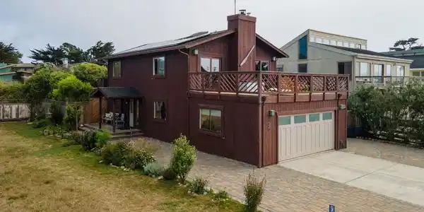 86 Madrone Avenue