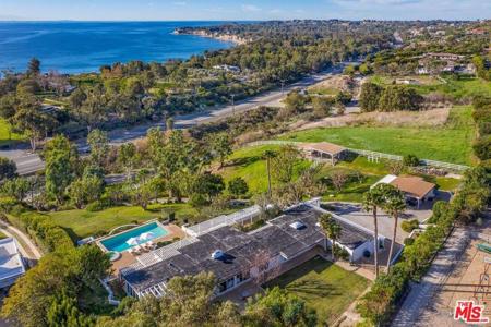 27727 Pacific Coast Highway