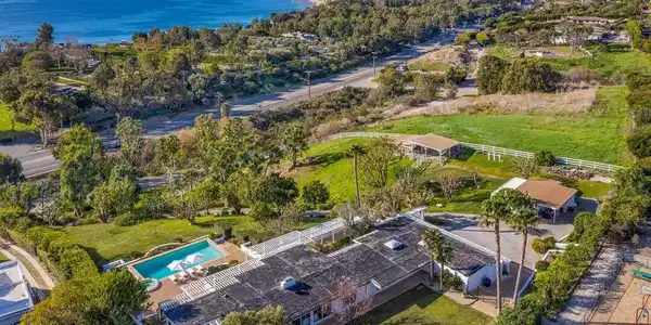 27727 Pacific Coast Highway