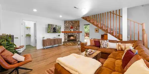 39965 Hillcrest