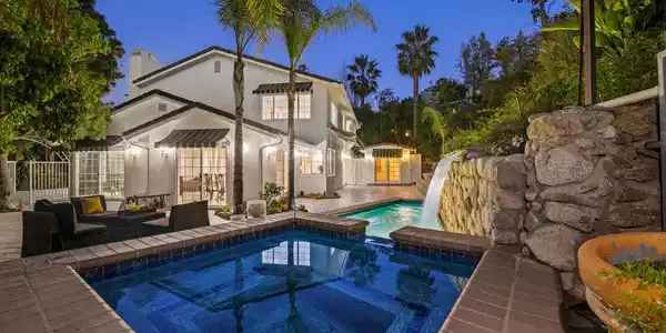 2461 Jupiter Drive