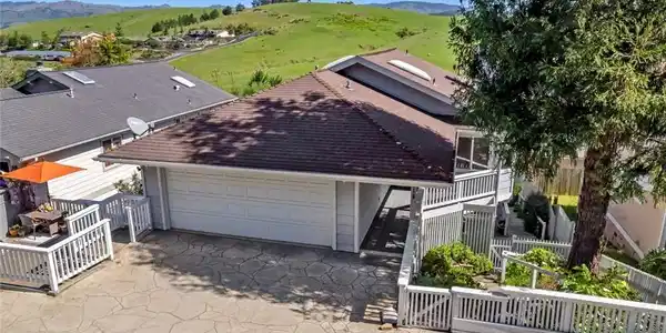 2110 Mccabe Drive