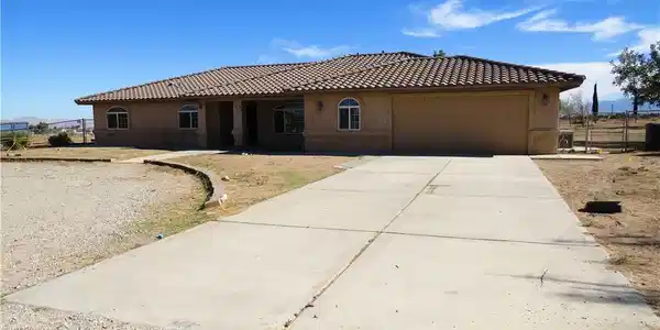 9951 Arrowhead