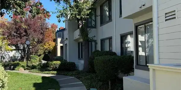 6452 Buena Vista