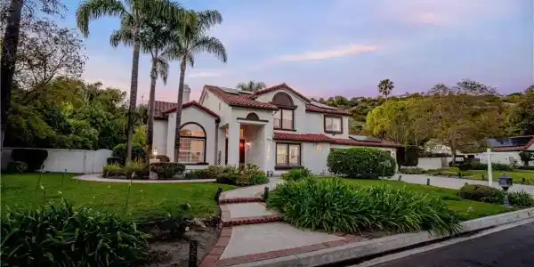 13049 Sunny Lane