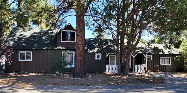 155 Coy Ln