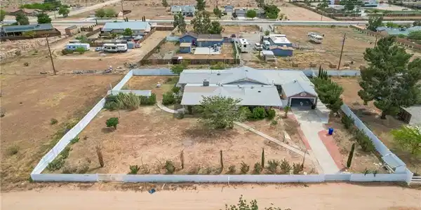 11020 Viento Pl