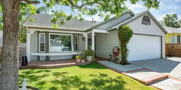 31910 Green Hill