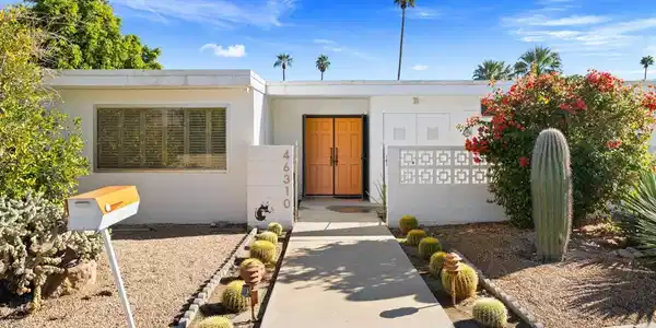 46310 Burroweed Lane