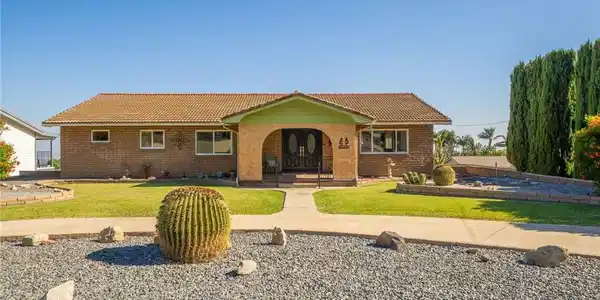 8327 La Senda Road