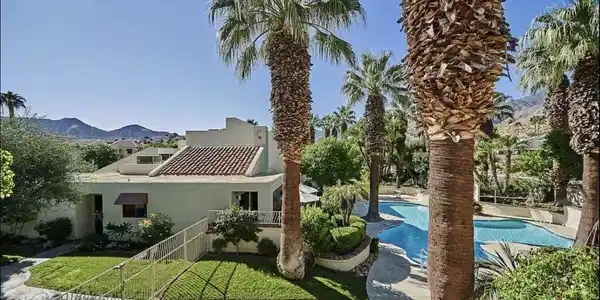 255 E Avenida Granada