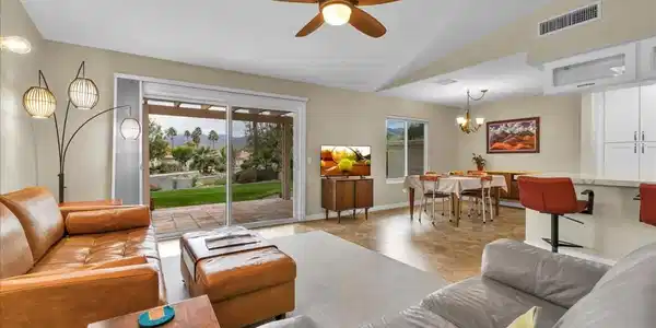 36266 Avenida De Las Montanas