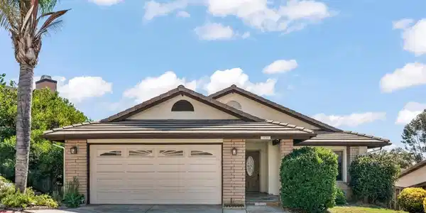 1659 Madrone Glen
