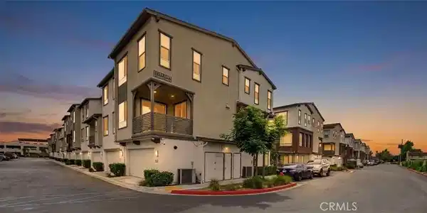 1185 Harvest Dr.