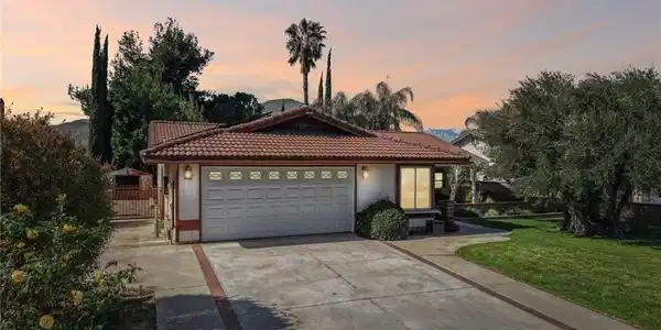2809 Upton Court