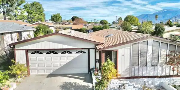 3800 W Wilson