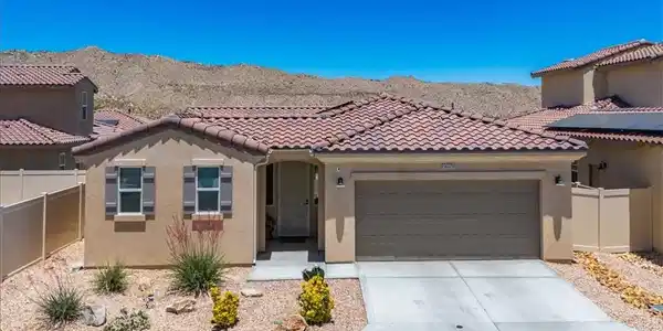 56620 Desert Vista Circle