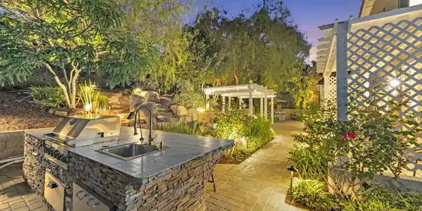 285 Oak Valley Lane