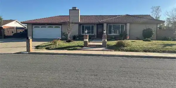 8234 Stonewood