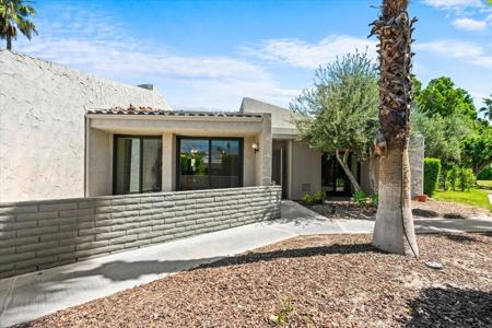 2620 N Whitewater Club