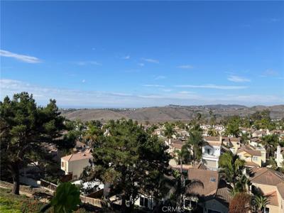 1040 Calle Del Cerro