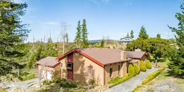 590 Pineridge Road