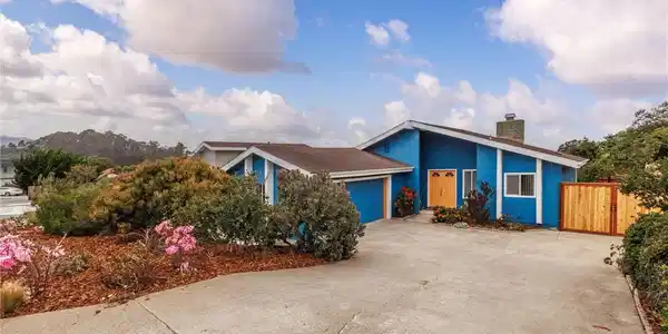 244 Vista Court