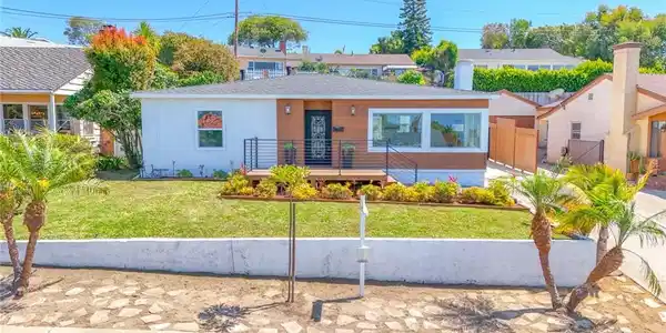 206 Via Colusa