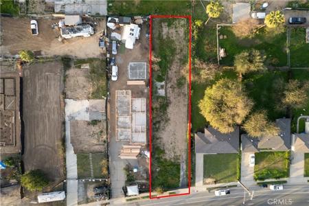 169 W Woodbury Road