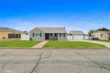 2044 E Benwood