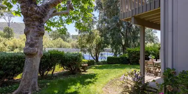 3850 Rio Road