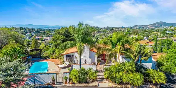 1792 Alta Vista Drive