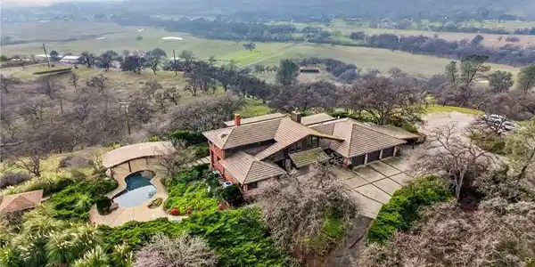 4139 Hidden Valley