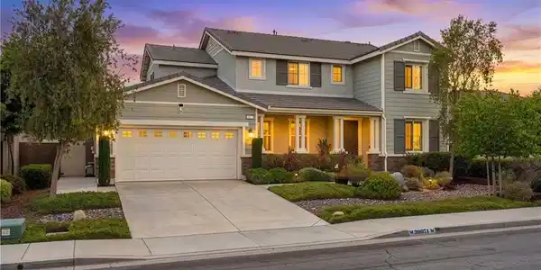 30071 Muirlands