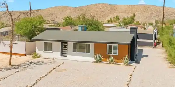 61730 Oleander Drive