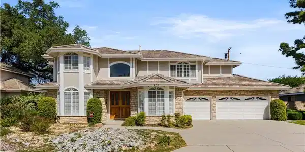 405 San Marino Oaks