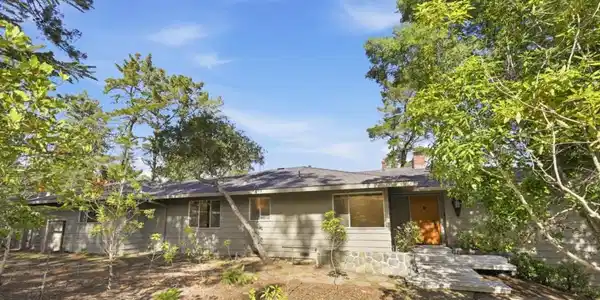 285 Golden Oak Drive