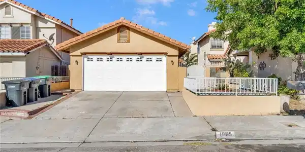 1065 Martinez