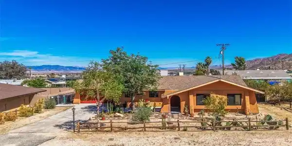6669 Canyon Road