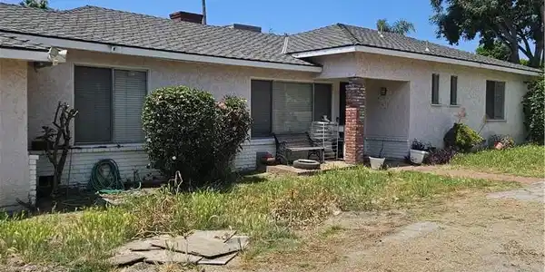 11575 Eldridge