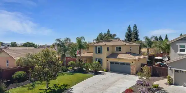 2057 Saffron Ct