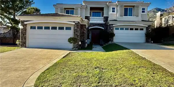 4928 Sundowner Court