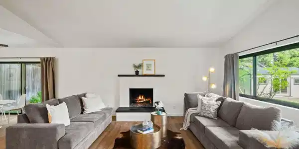 1380 Old Topanga Canyon Road