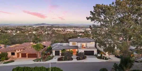 13995 Mira Montana Dr